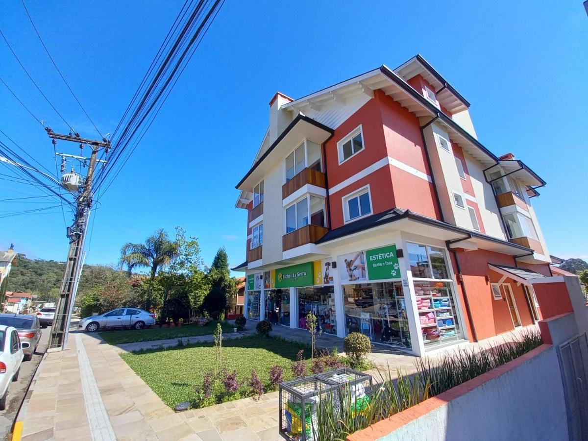 Gramado - Apartamento Aconchegante Com Lareira E Churrasqueira ภายนอก รูปภาพ