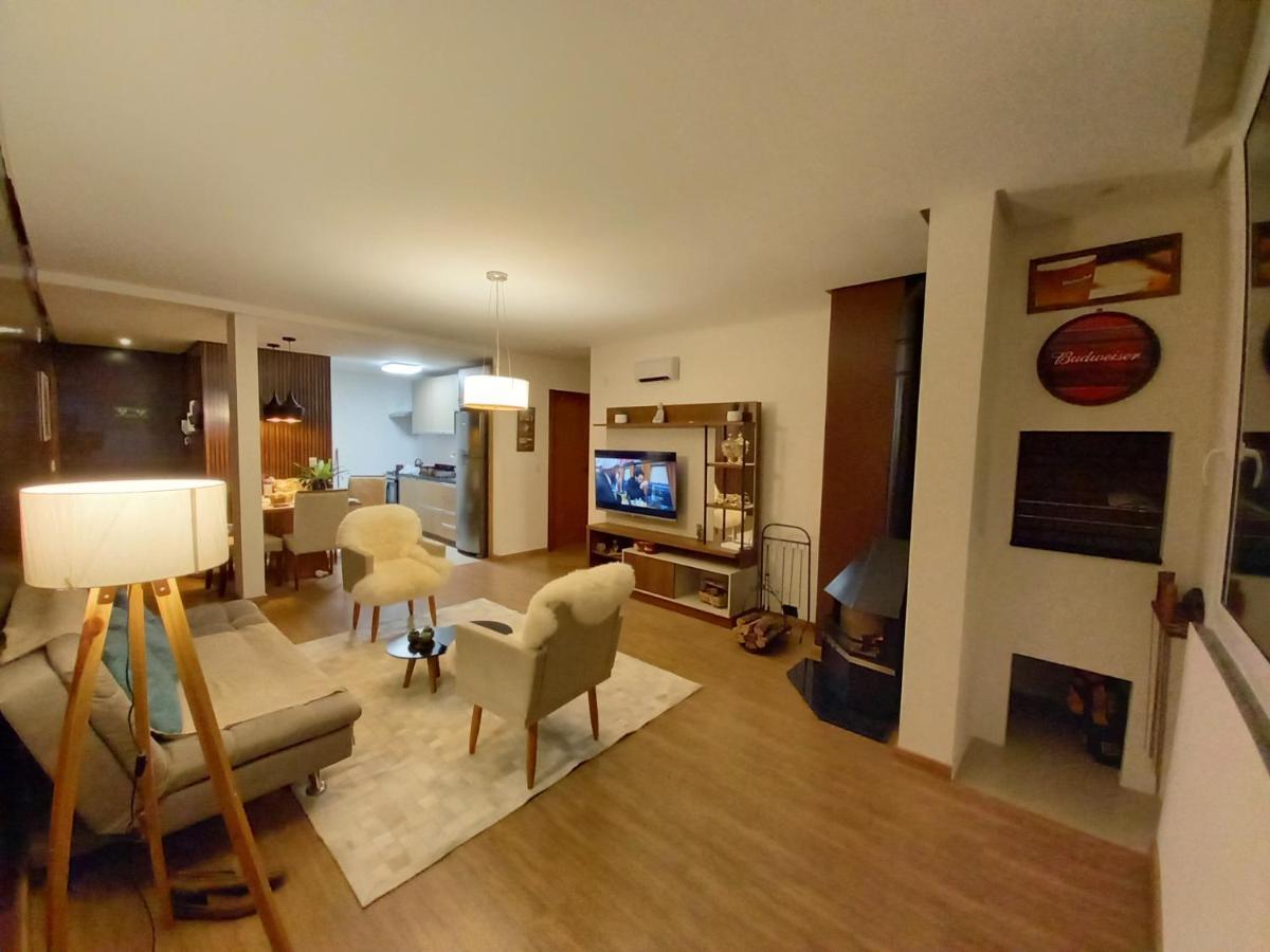 Gramado - Apartamento Aconchegante Com Lareira E Churrasqueira ภายนอก รูปภาพ